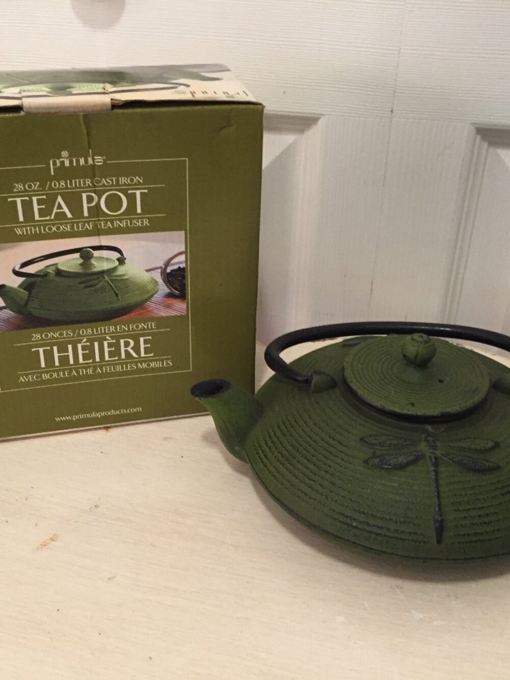Primula Cast Iron Teapot Dragonfly Design w/Built In Tea Infuser 28 OZ This ap